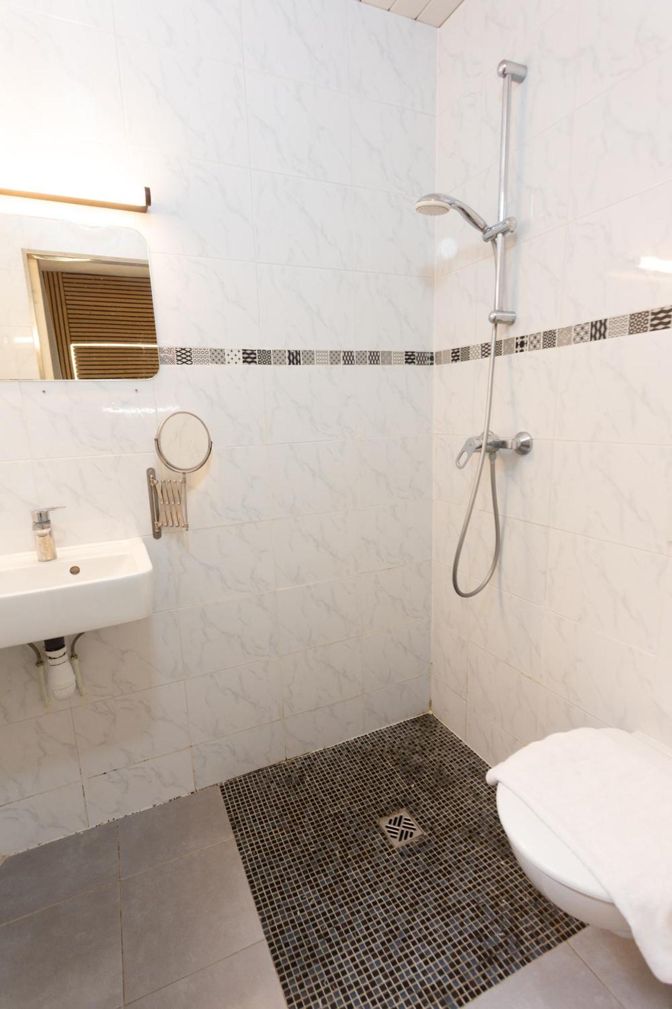 Europe Blv Hotel Parijs